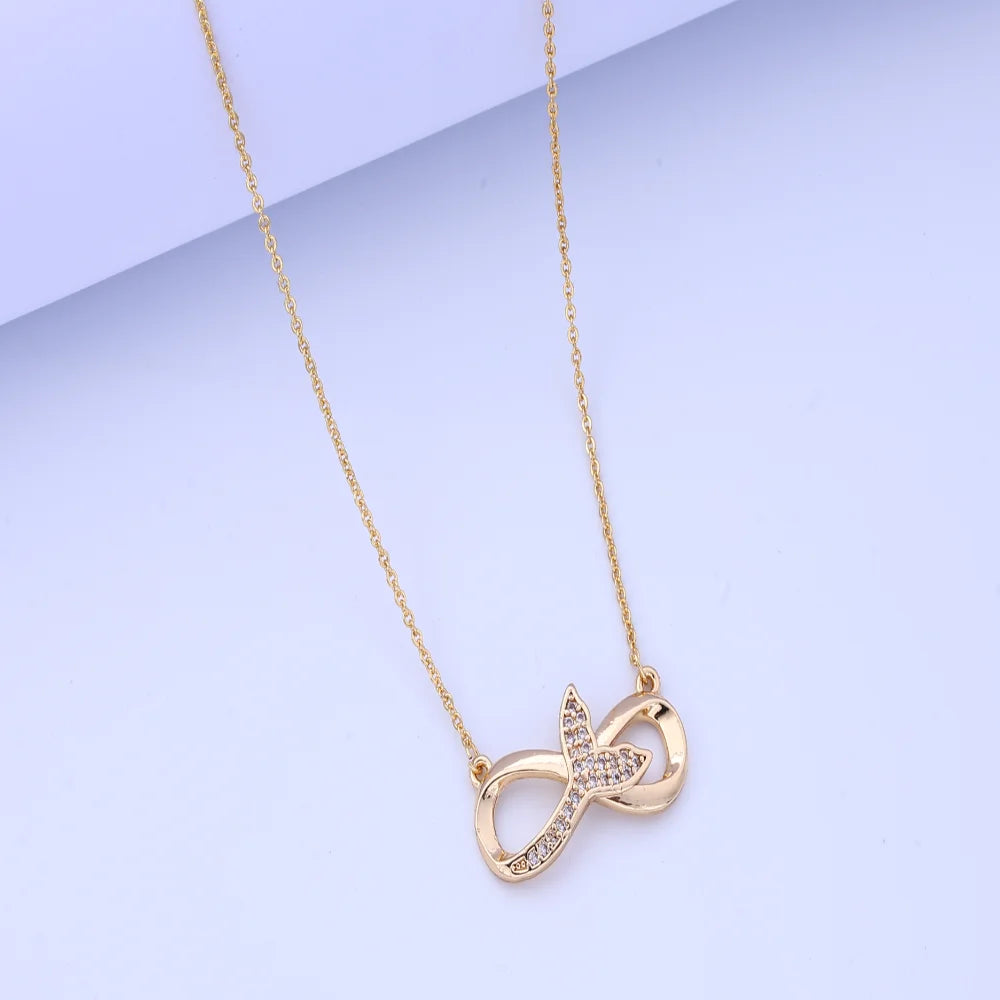 Sex Design Infinite Cycle Zircon Necklace Jewelry Titanium Steel Figure 8 Clavicle Chain Ladies Do Not Fade Jewelry